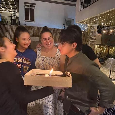 Daniel Padilla’s simple birthday celebration .
